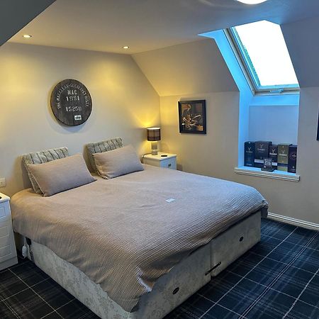 دوفتاون The Gables Whisky B&B المظهر الخارجي الصورة