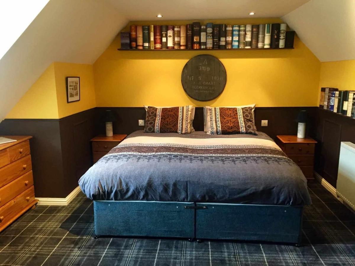 دوفتاون The Gables Whisky B&B المظهر الخارجي الصورة