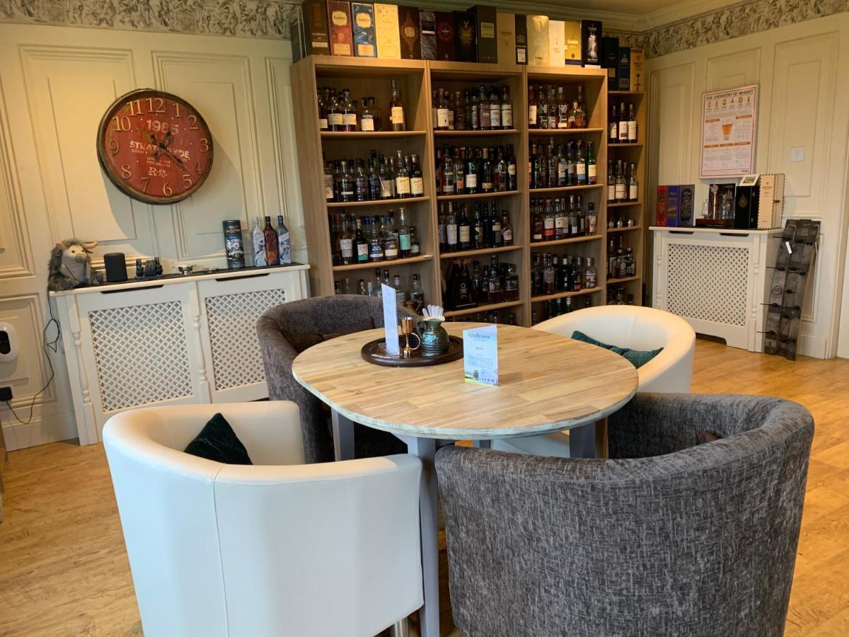 دوفتاون The Gables Whisky B&B المظهر الخارجي الصورة